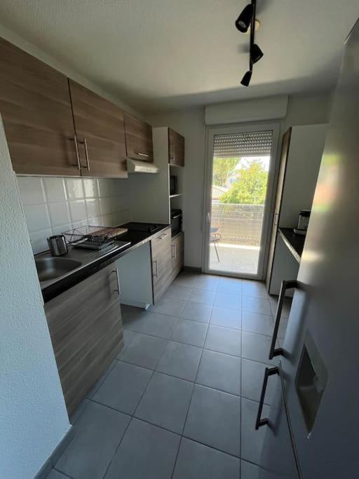Joli Appt 45 M2 Avec Terrasse Apartment Lunel  Ngoại thất bức ảnh